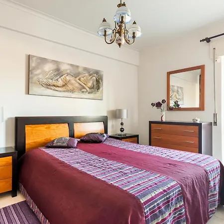 Apartment Isabel Dream Iii, 400m From The Train *