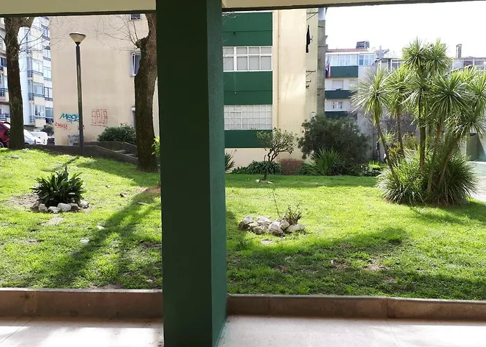 Isabel Dream Iii, 400m From The Train Διαμέρισμα *